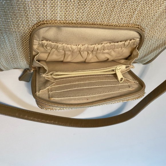 Frankie & Johnnie Tan & Cream Woven Shoulder Bag - Picture 3 of 6